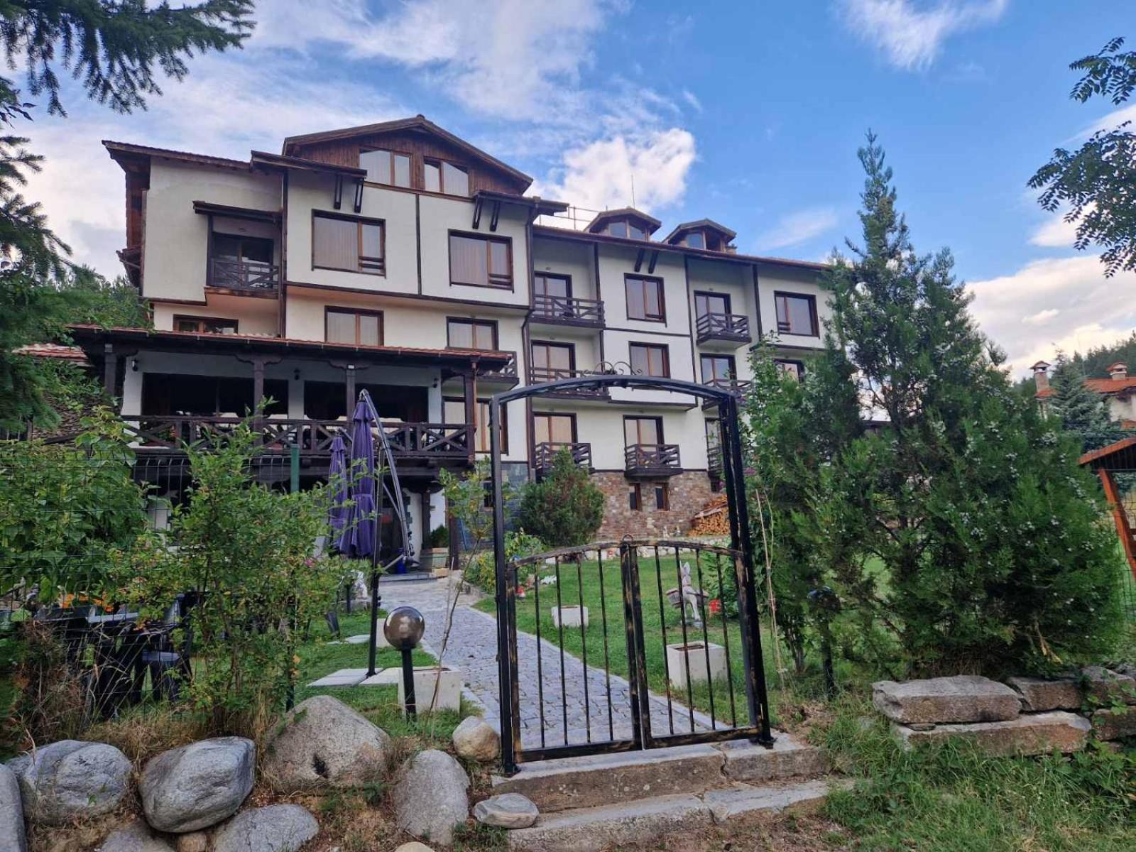 Семеен Хотел Света Марина Dobriniște Exterior foto
